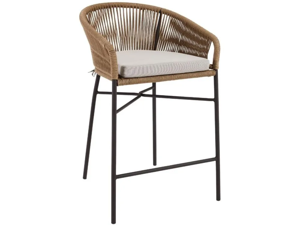 Béžová pletená barová židle Kave Home Yanet 65 cm Oblíbený