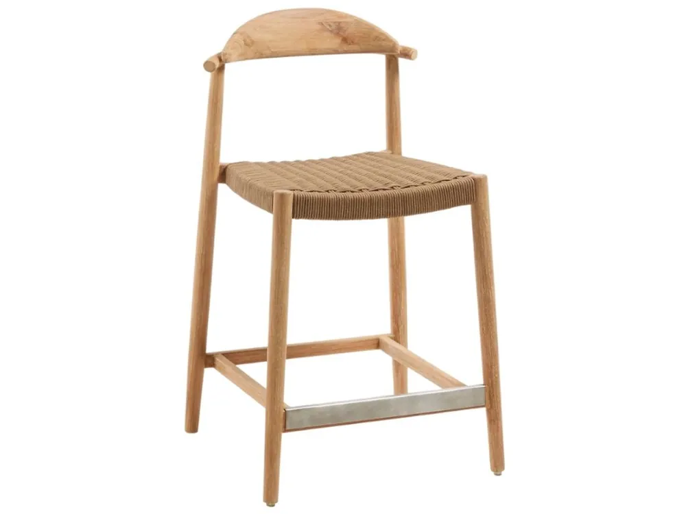 Kup Teď Dřevěná barová židle Kave Home Nina 62 cm s hnědým výpletem